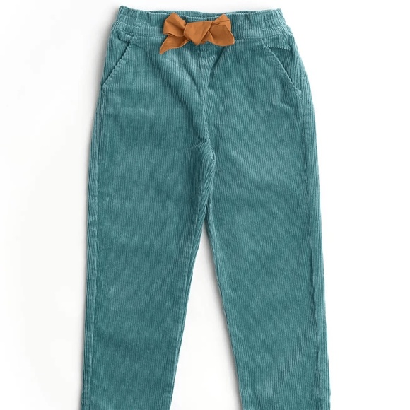 Finding Foxtale 2 pc Set Size 7
